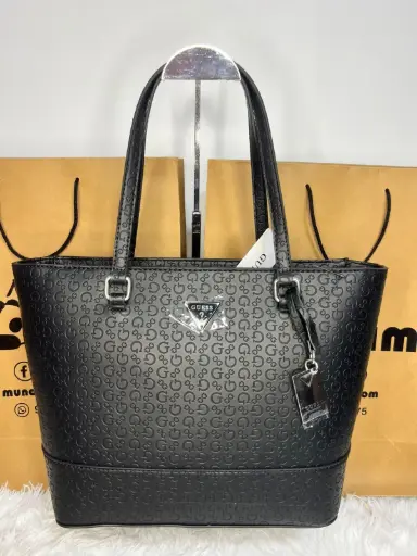 Cartera Guess Monograma Negro LL984522