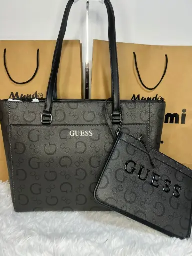 Cartera Guess Monograma Negro 